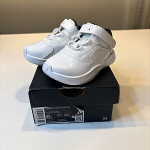 Nike Air Jordan 11 CMFT Low Infant/Toddler Lifestyle‎ White Sneakers US Size 6C